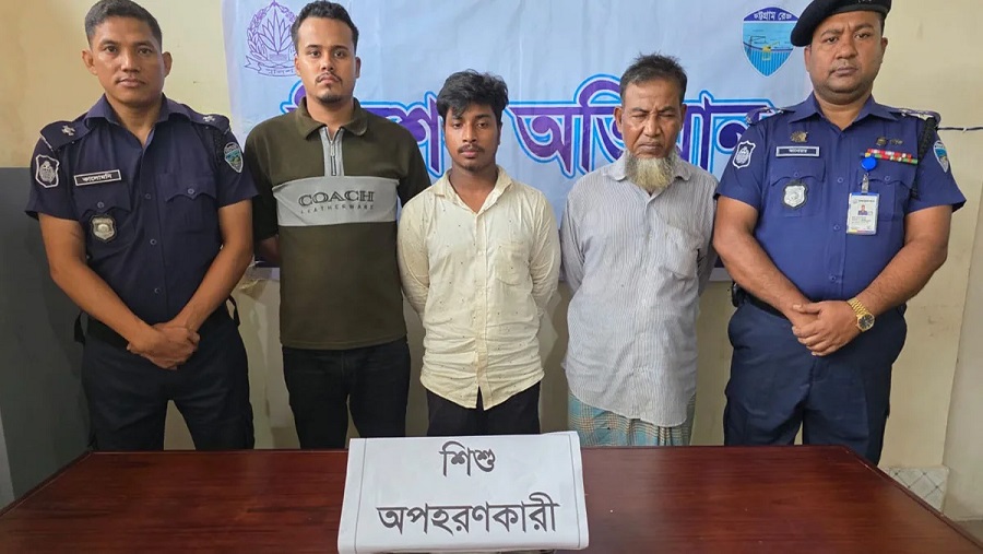 স্কুলফেরত ৭ বছরের শিশুকে অপহরণ, উদ্ধার করল পুলিশ-মামাতো ভাইসহ গ্রেপ্তার ৩